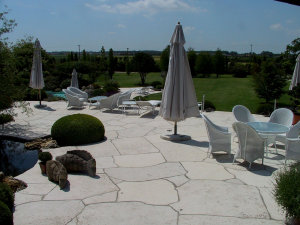 stonetec1134007.jpg