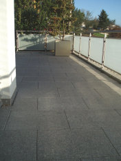 stonetec1165001.jpg