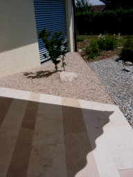stonetec1166003.jpg